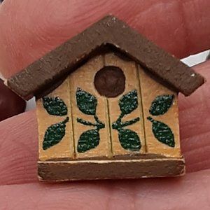 Birdhouse Wooden Button Hand Painted Glazed 3D Vintage Bird House Pre-owned